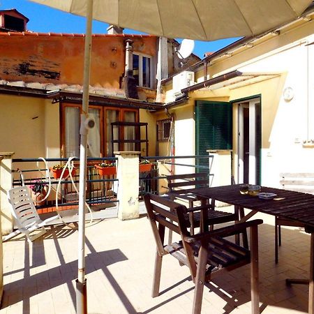 La Casa Di Enrico! Apartman Levanto Kültér fotó